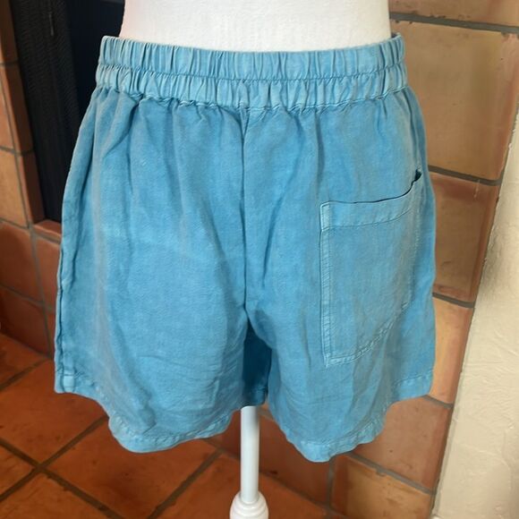 Young Fabulous & Broke Blue Faux Wrap Linen Shorts, size M - Picture 4 of 7